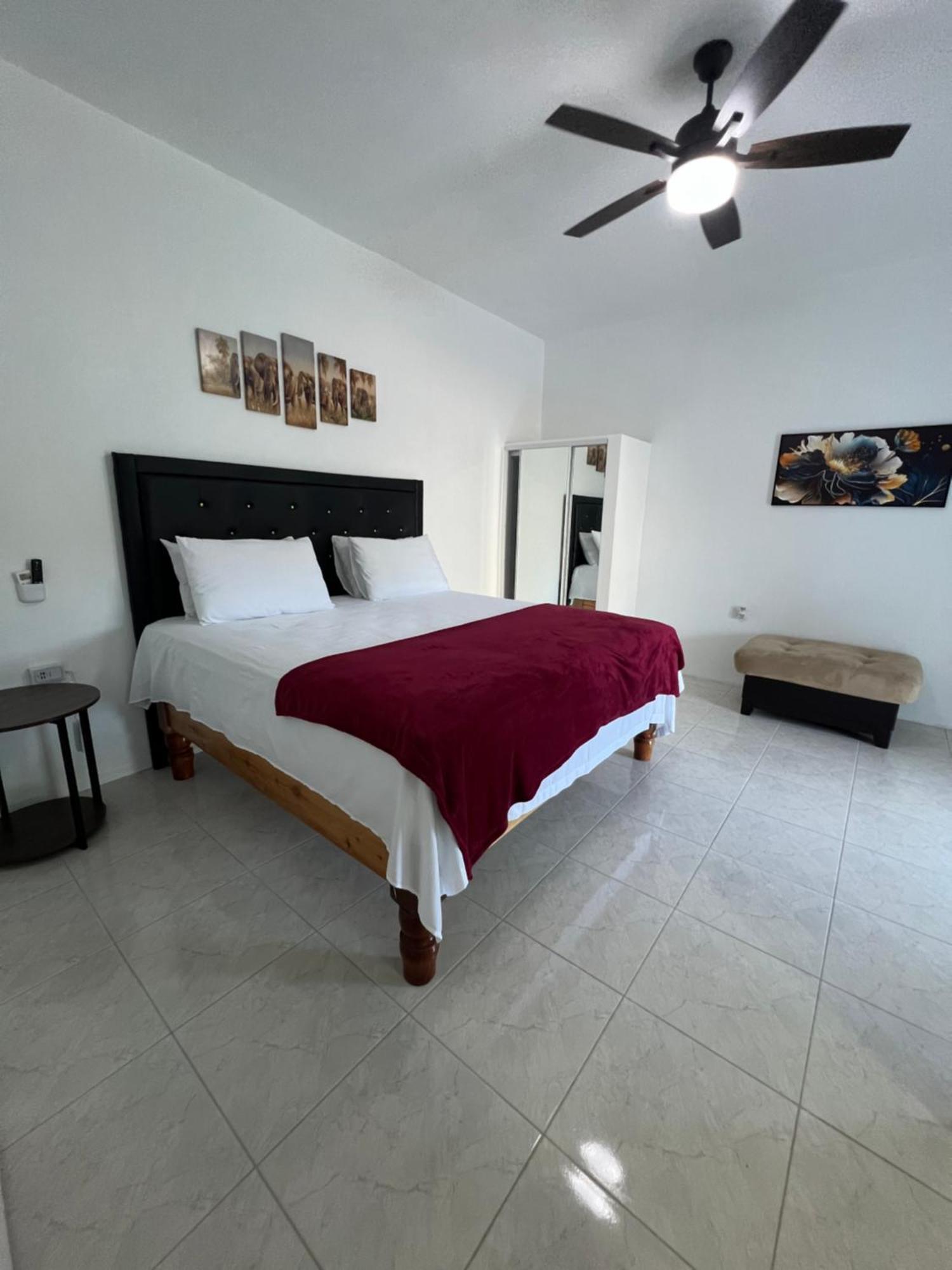 Luxury Apartments At Case De Coco, Ocho Rios Jamaica Exterior photo